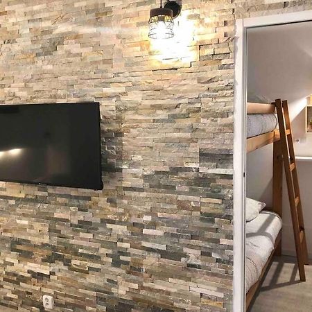 Grand Studio Cabine 30 M² Centre Ville, Refait A Neuf Pour Vous ! Climatise La Grande Motte Dış mekan fotoğraf